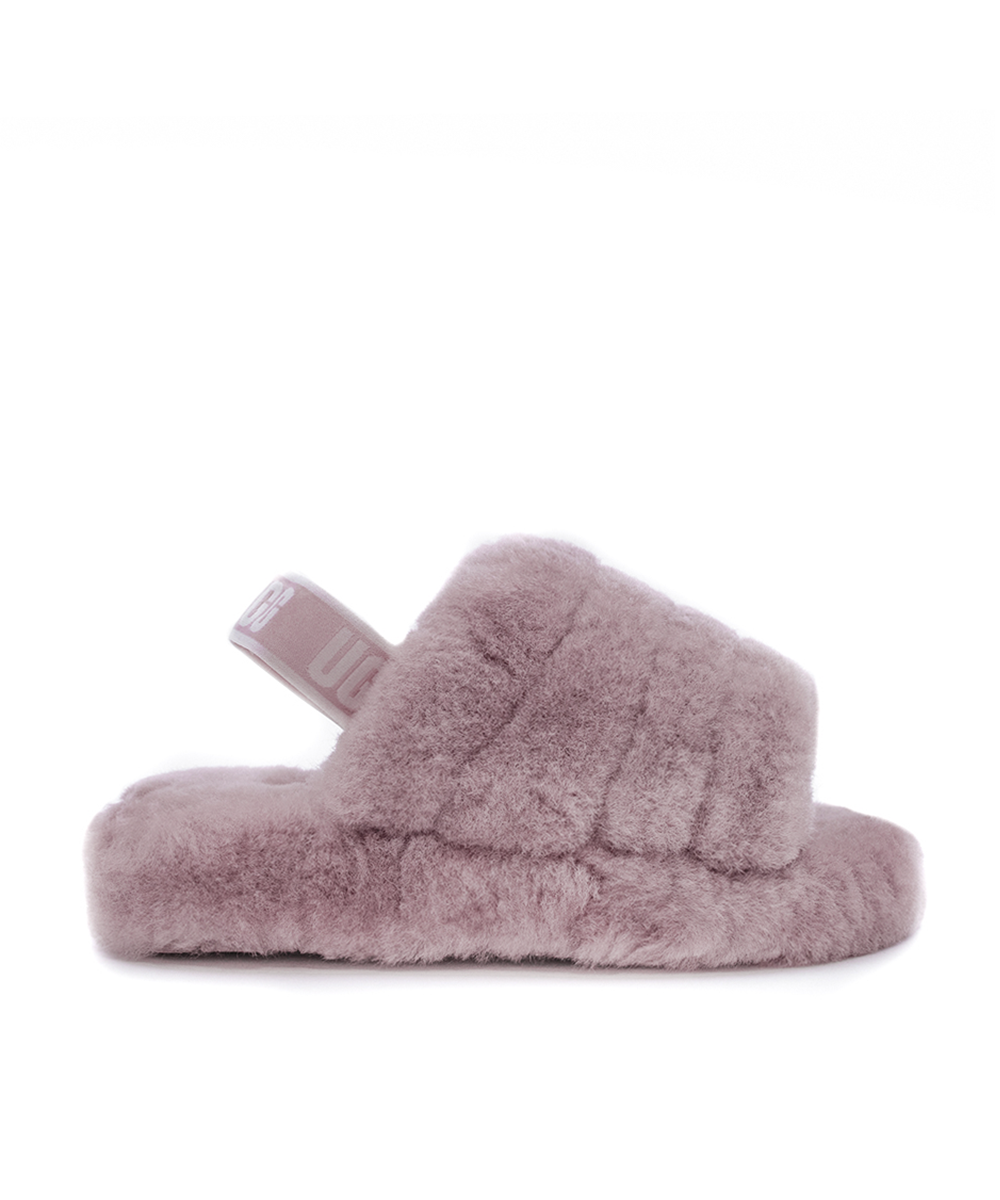 Uggs 2025 fluffy slides